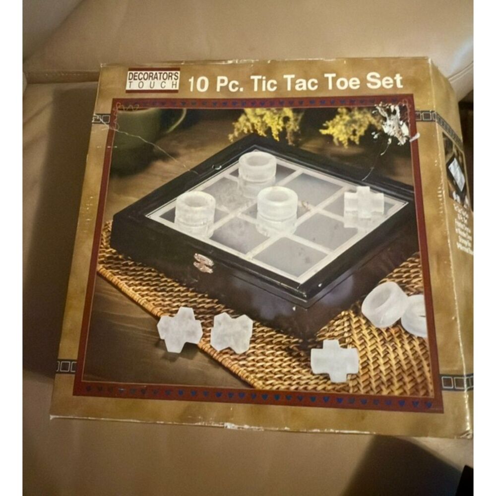 Vintage Decorator's Touch Tic Tac Toe Black Wooden w/Mirrored Board/Glass Pieces